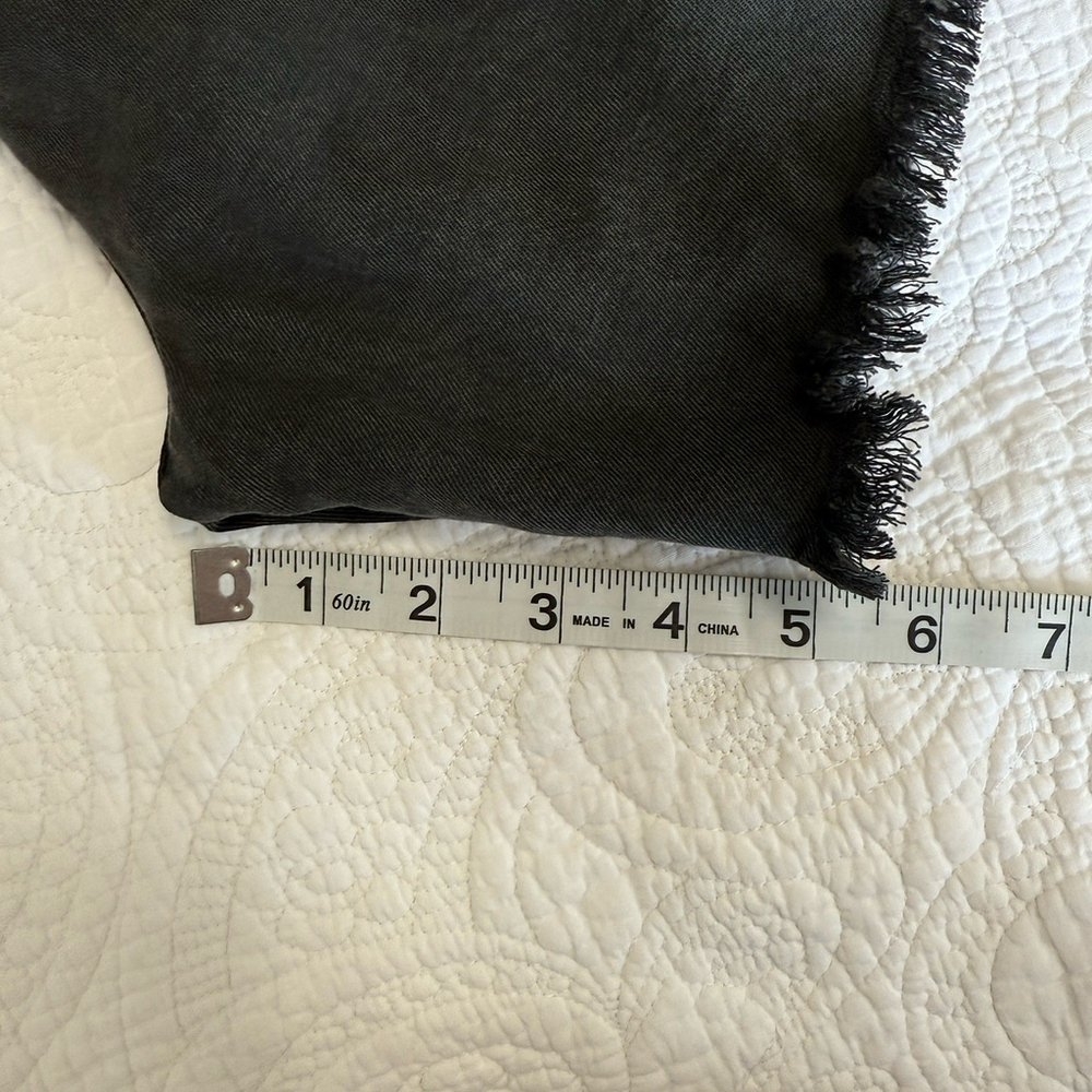 Aerie Black Frayed High Waisted Utility Shorts Womens Medium Lyocell Linen - Picture 9 of 9